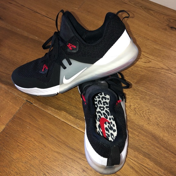 nike zoom train command rw